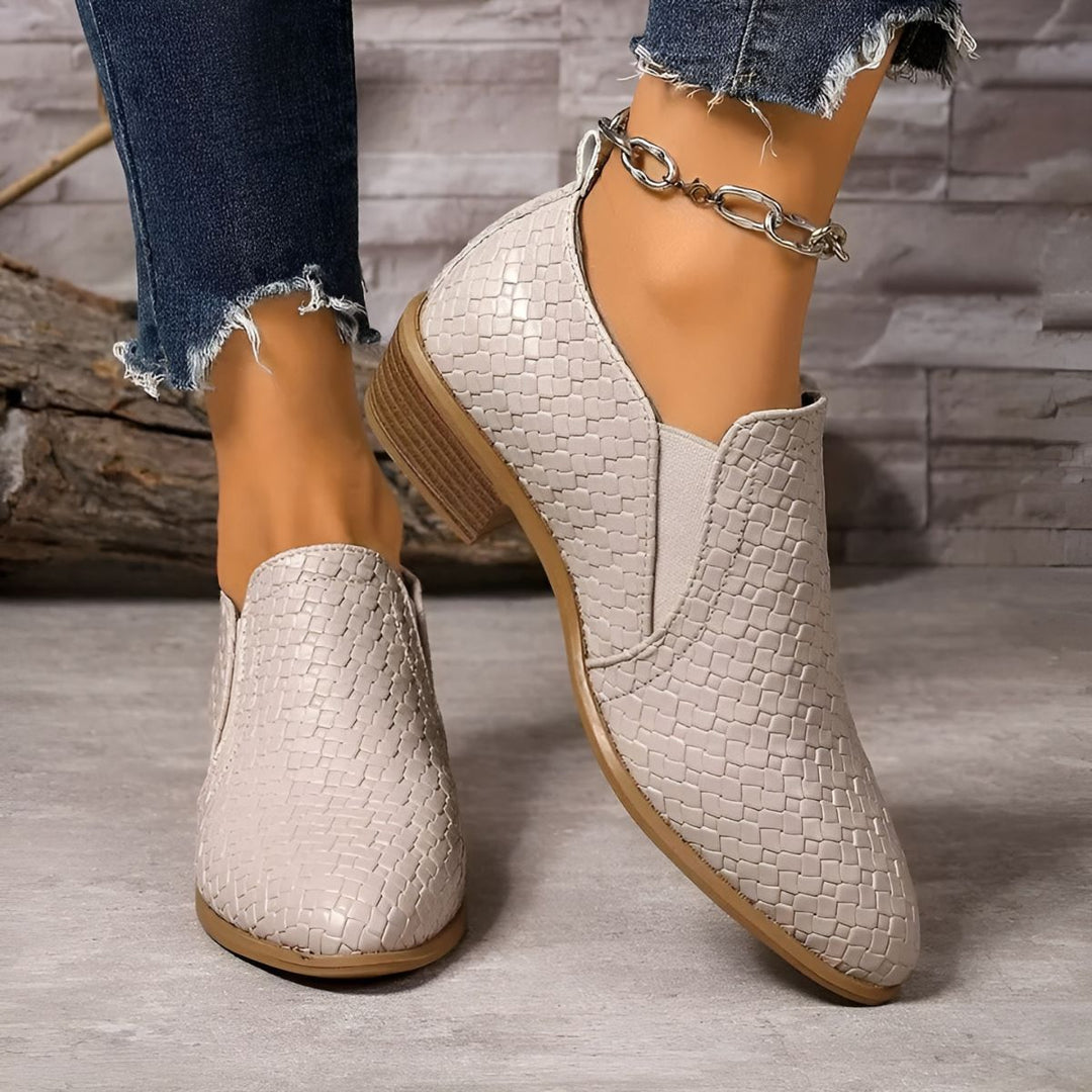 Audrey™ | Woven Comfort Oxford Shoes