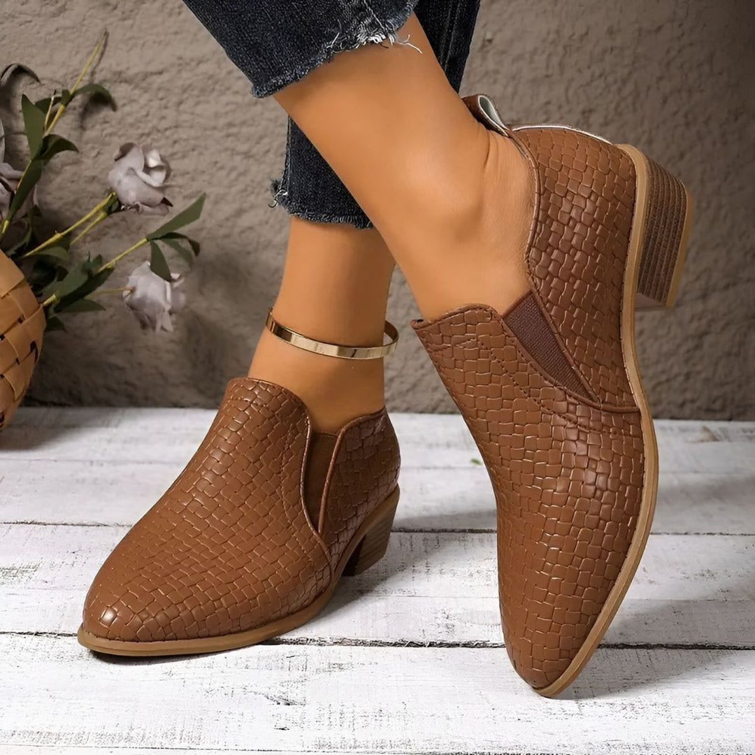 Audrey™ | Woven Comfort Oxford Shoes