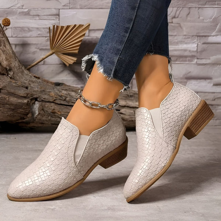 Audrey™ | Woven Comfort Oxford Shoes