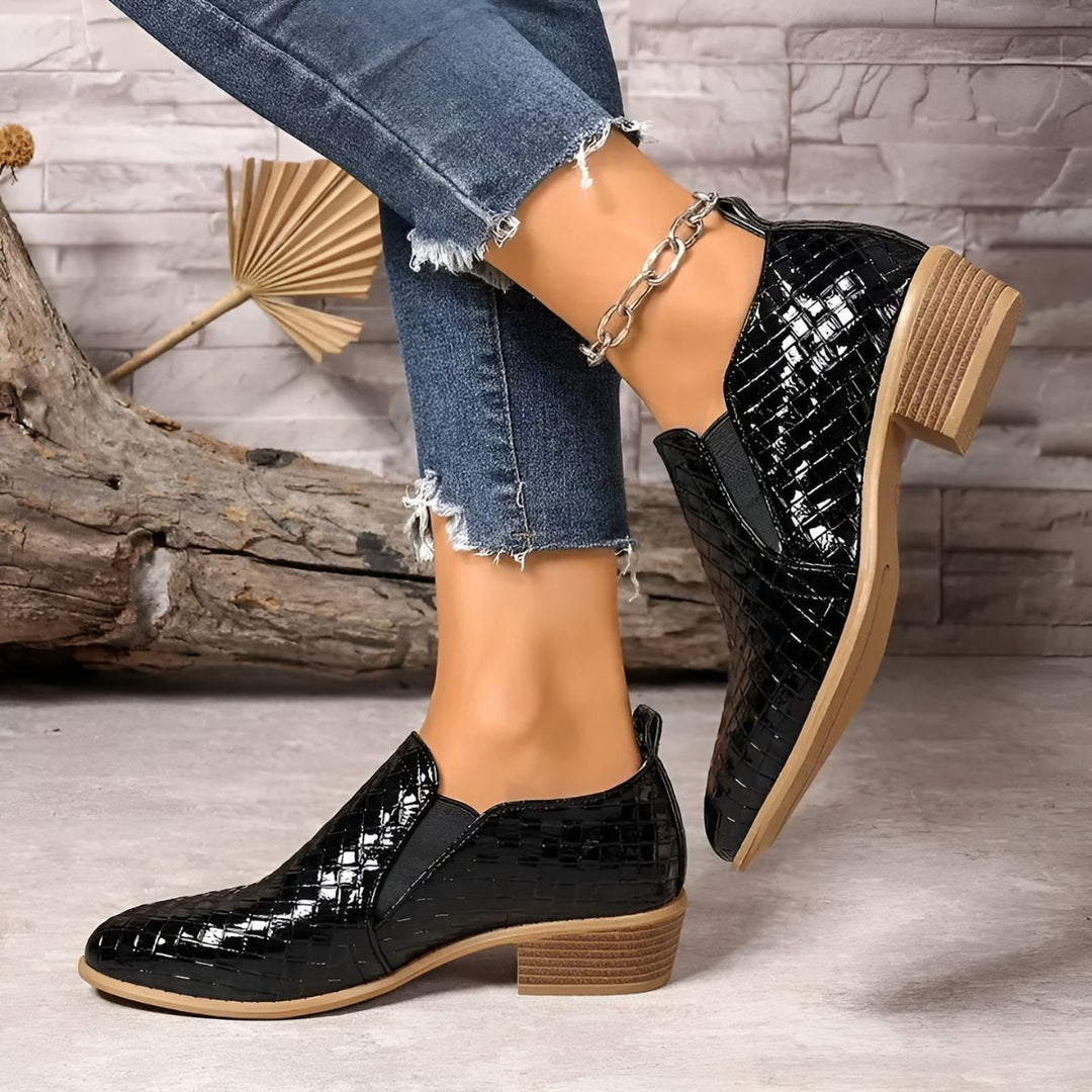 Audrey™ | Woven Comfort Oxford Shoes