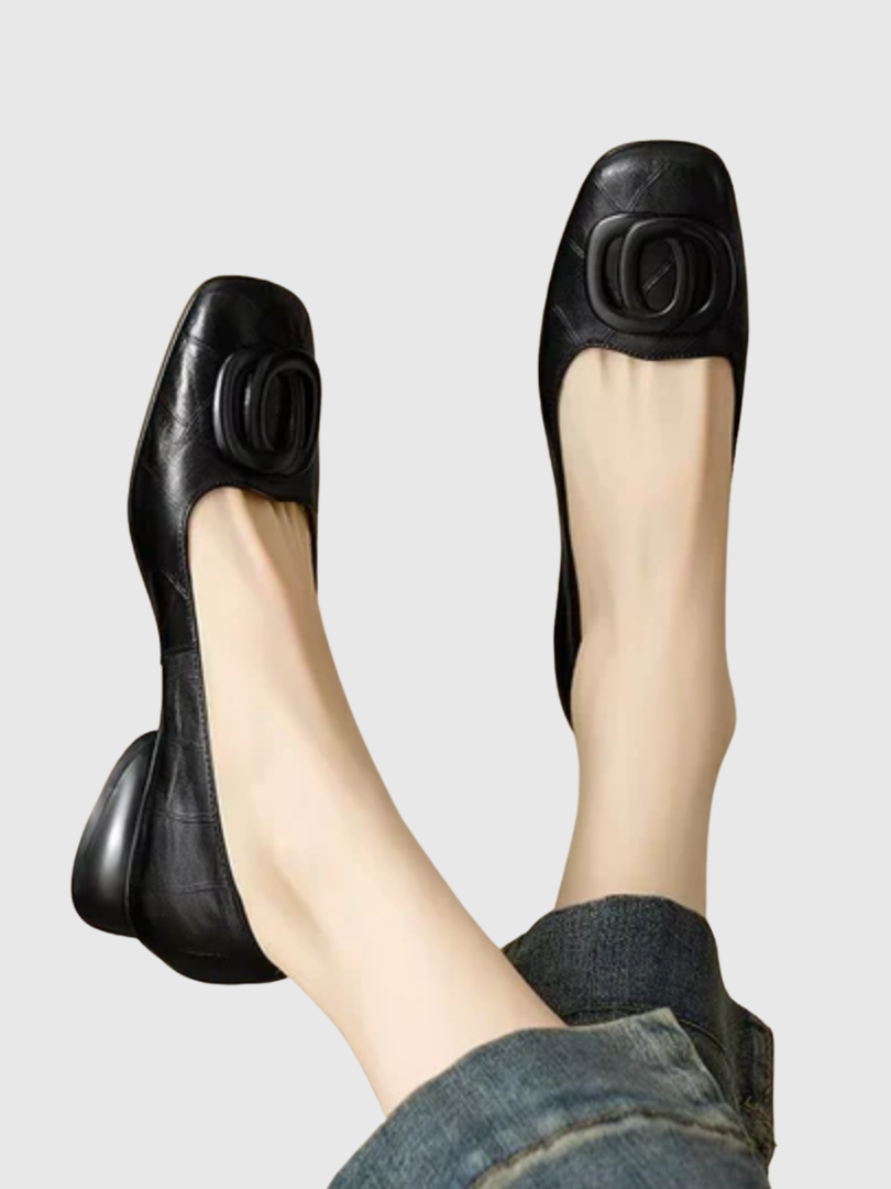 Amelia™ | Elegant Square-Toe Leather Flats