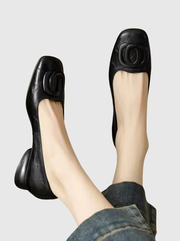 Amelia™ | Elegant Square-Toe Leather Flats