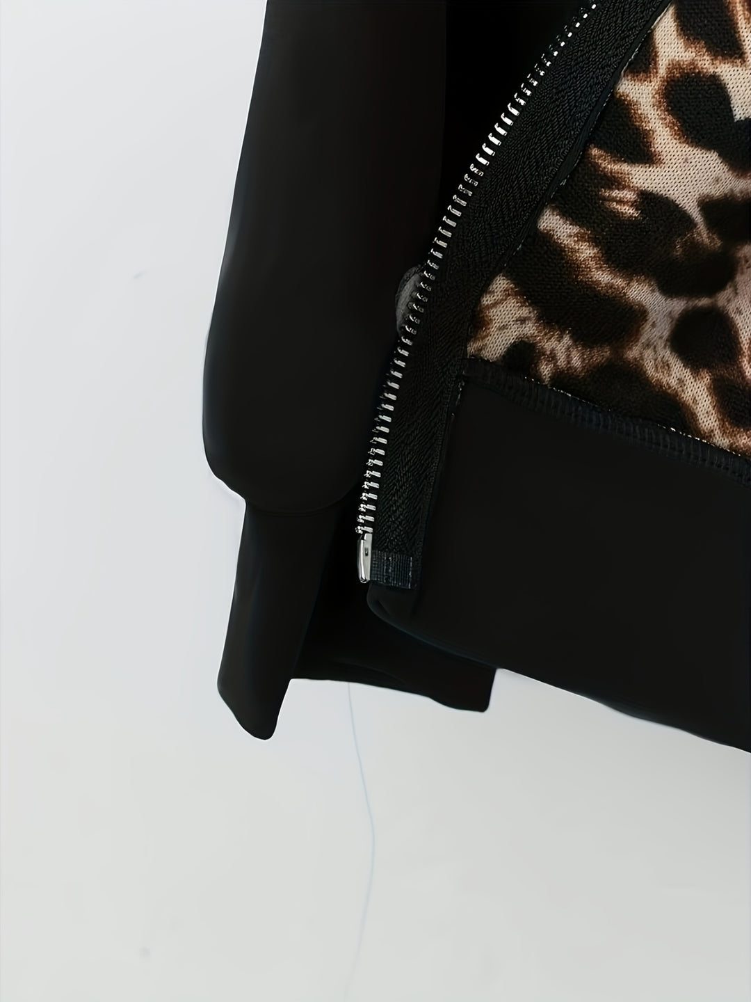Valerie™ | Leopard-Lined Hooded Jacket