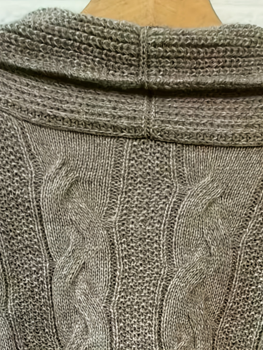 Eleanor™ | Cable-Knit Button Cardigan