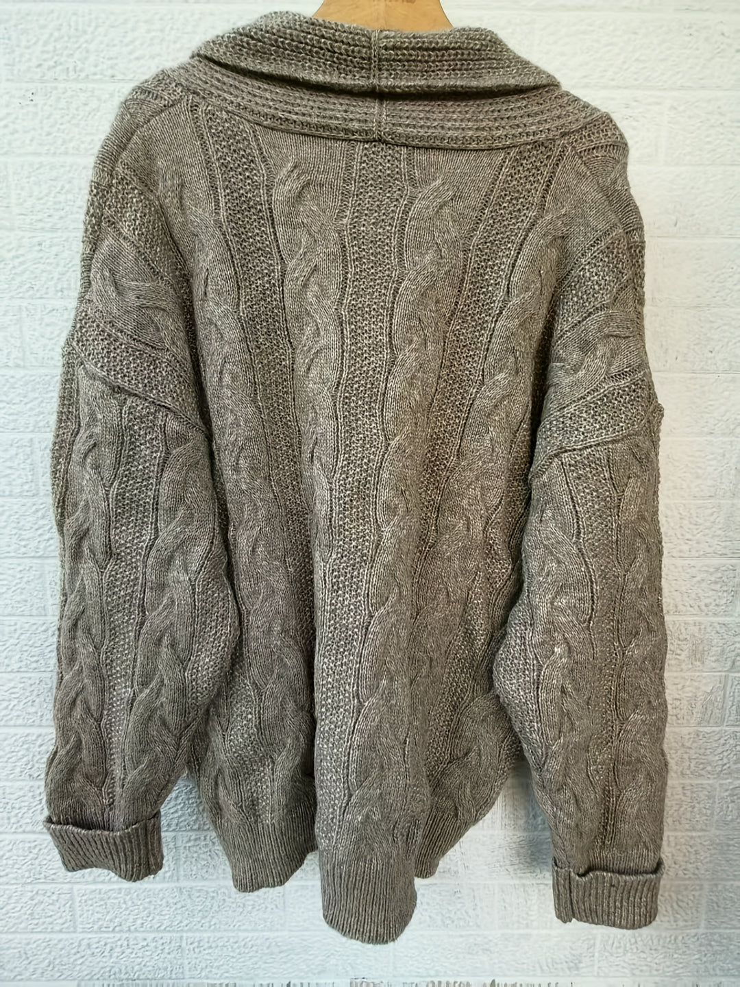 Eleanor™ | Cable-Knit Button Cardigan